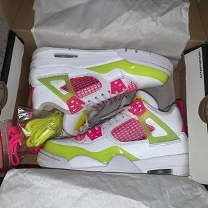 Jordan retro 4